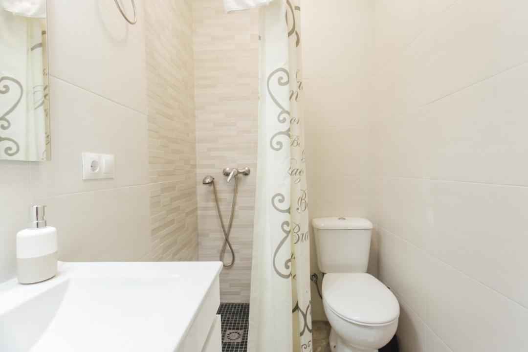 Wide And Diaphanous- 3Bd 2Bth- Alcazar Sevilla Exterior foto